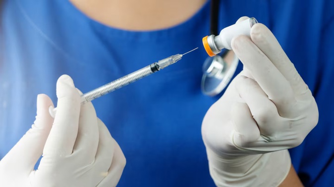 A third dose of adrenaline was incorrectly administered, causing the patient to go into cardiac arrest. Photo / 123RF