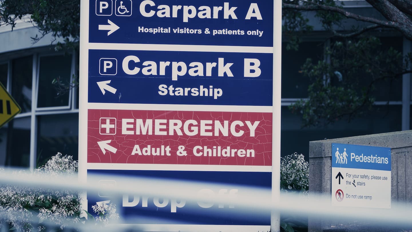 Auckland and Northland hospitals hit by major IT outage , chaos in EDs