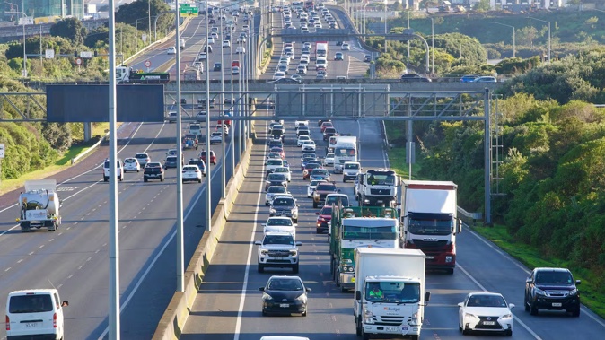Hundreds of drivers have been ordered to resit their driving tests as a criminal investigation gets under way. Photo / Jason Dorday
