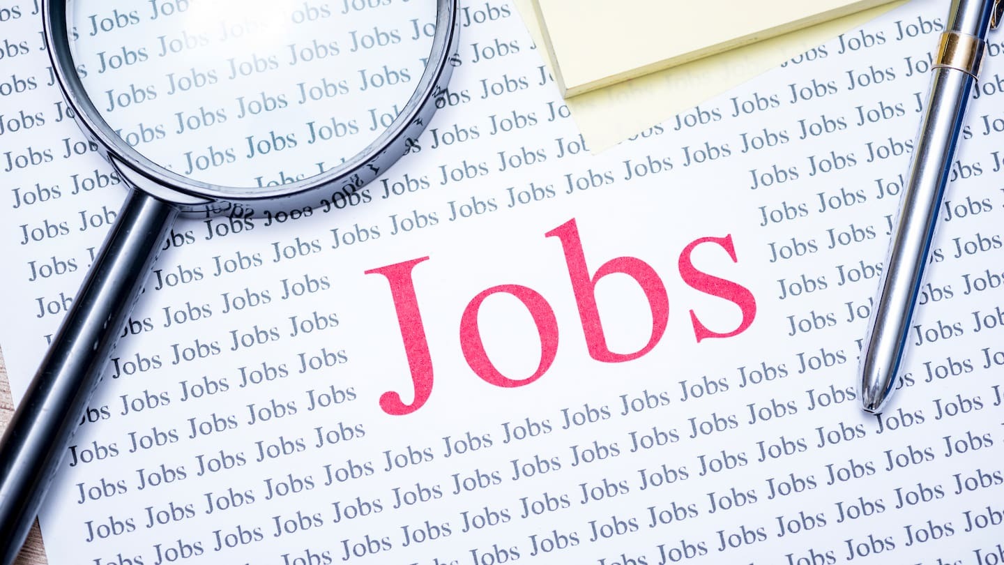 Unemployment hits 8-year high - 160,000 Kiwis out of work