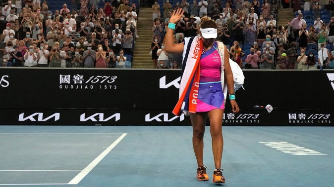 Naomi Osaka of Japan walks from Margaret Court Arena following her third round loss to Amanda Anisimova. (Photo / AP)