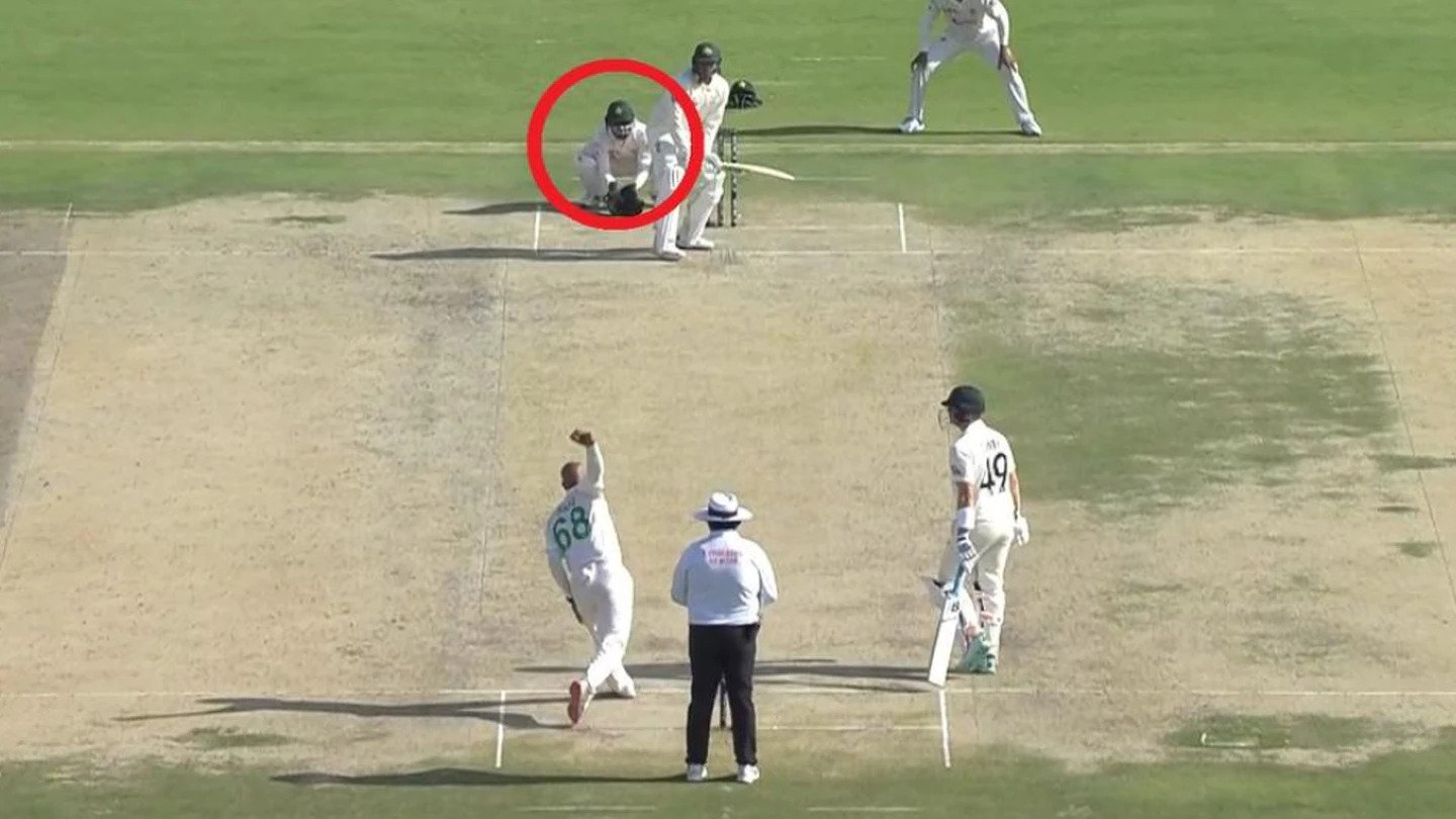 There is no excuse for the tactics deployed by Pakistan during an extraordinary, farcical opening day of the Second Test. Photo / Twitter.