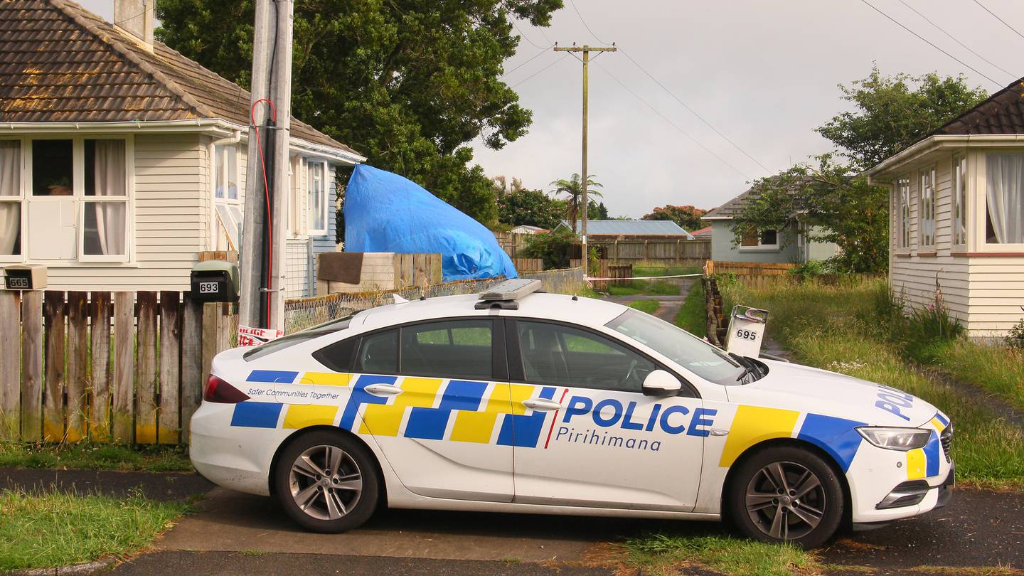 The scene examination at a Hazelmere Crescent proeprty in Te Awamutu in December where a murder took place. (Photo / Caitlan Johnston)