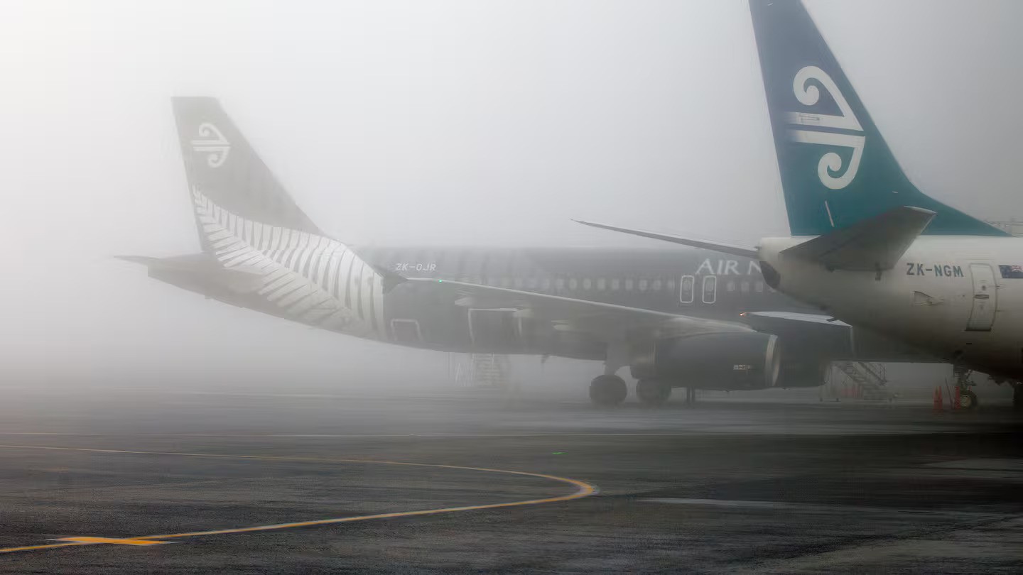 Fog grounds multiple flights at Auckland Airport
