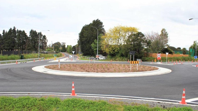 New SH2 roundabout set to open at Katikati