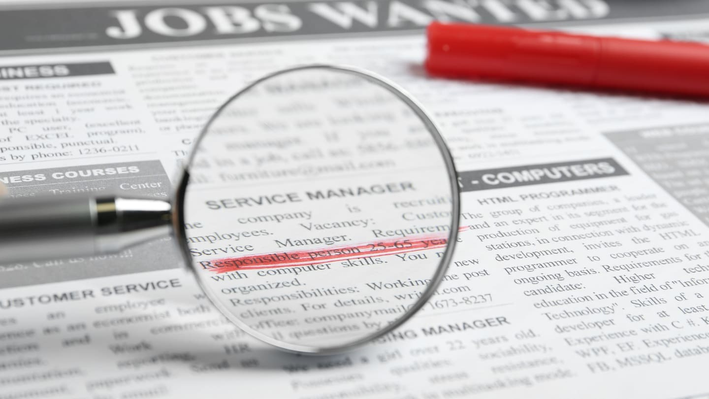 Job confidence edges up as unemployment peaks at 5.3%