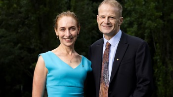 'Blown away': Top doc on using radical new treatment to beat his own brain cancer