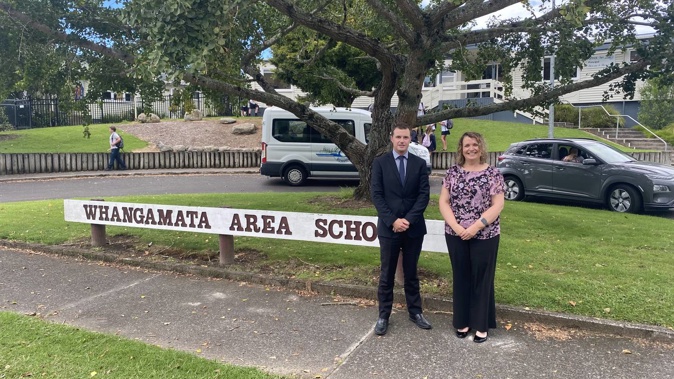 Education Minister Jan Tinetti visited Whangamatā Area School to hear the views of principal Alistair Luke.