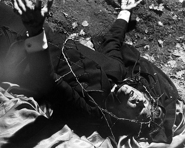 The Satanic Rites of Dracula, 1973