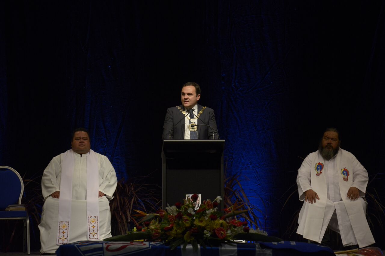 Photo: Woolf Photography