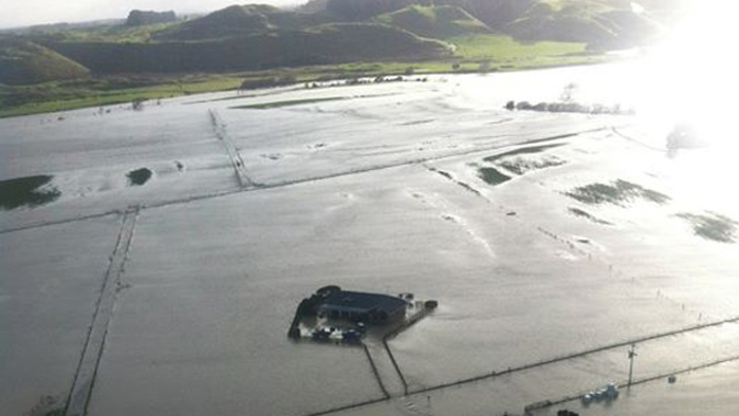 A farmhouse in Rangitikei surrounded by the floodwaters that are covering huge swathes of the lower North Island (Rangitikei District Council) 
