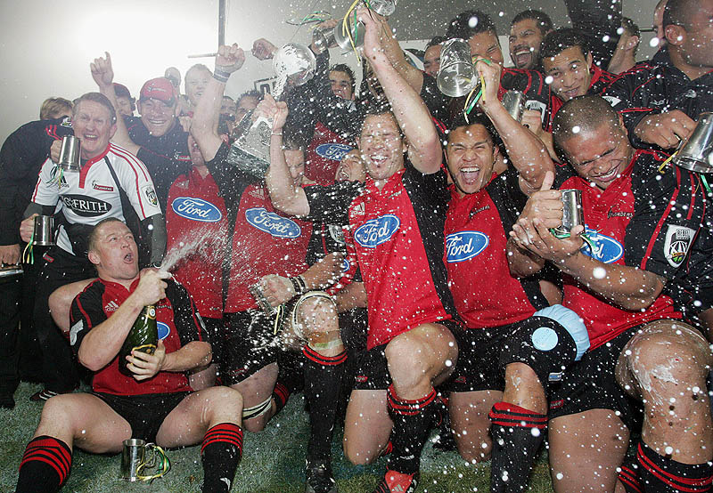 For the Crusaders, it was a 6th Super Rugby title, with a team that included a golden generation of Richie McCaw, Dan Carter, Chris Jack and Reuben Thorne at their peaks. 