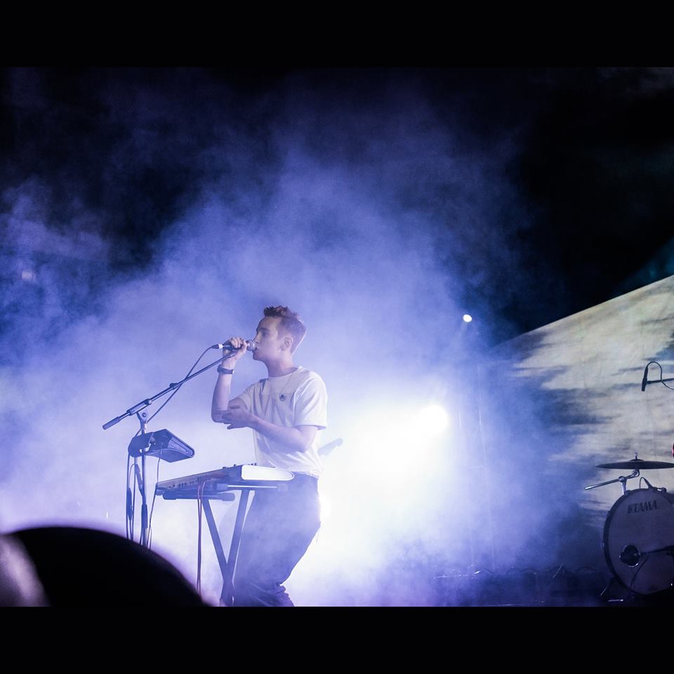 Thomston - Collarbones (written by Thomas Stoneman/Josh Fountain)