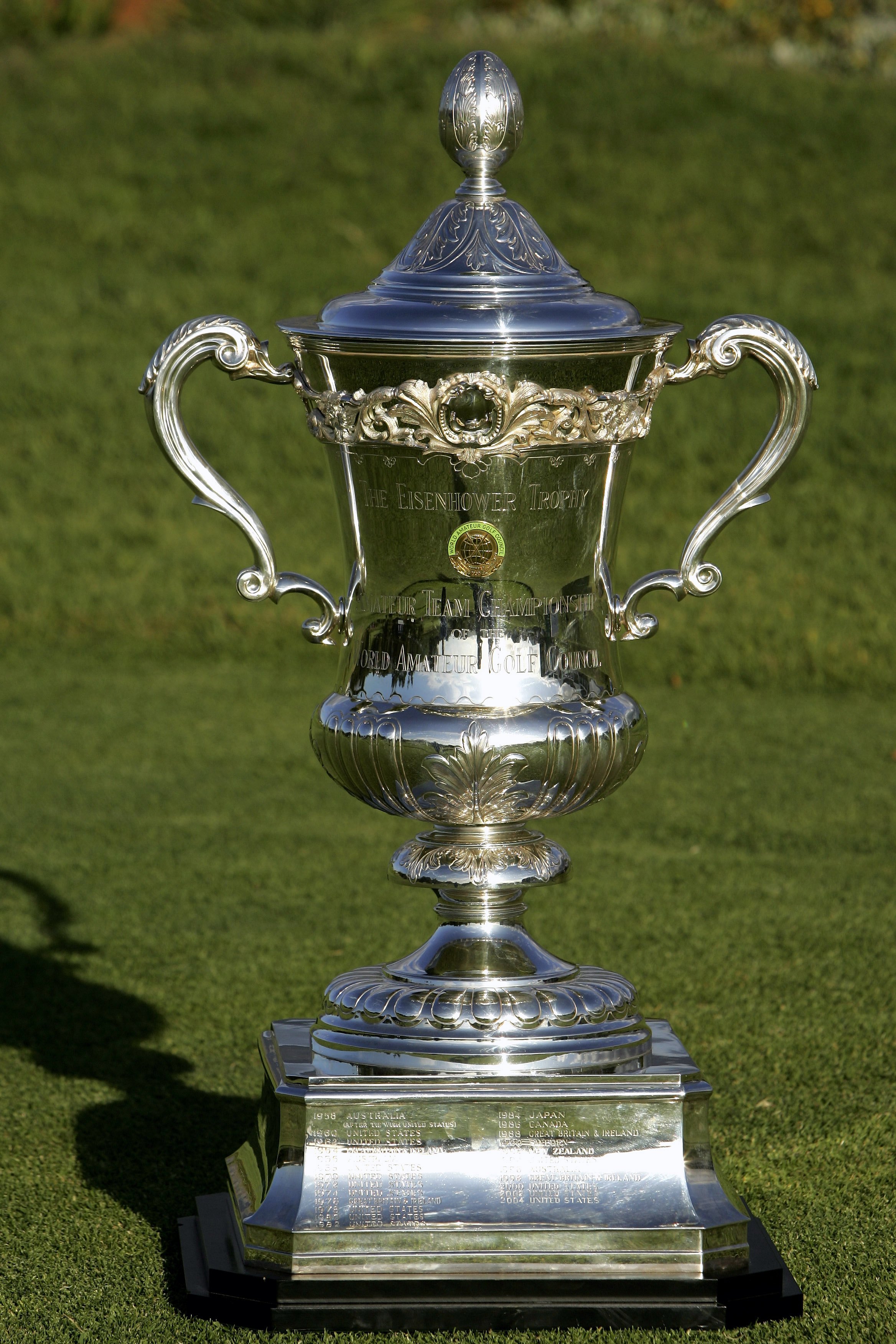 New Zealand won the Eisenhower Trophy in 1992 with a team of Michael Campbell, Grant Moorhead, Phil Tataurangi and Stephen Scahill.