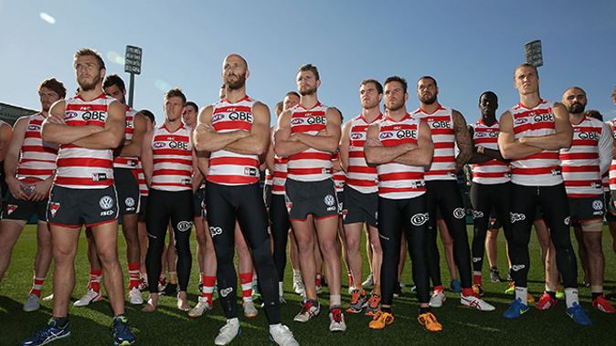 The Sydney Swans standing in support for Adam Goodes (Getty Images)