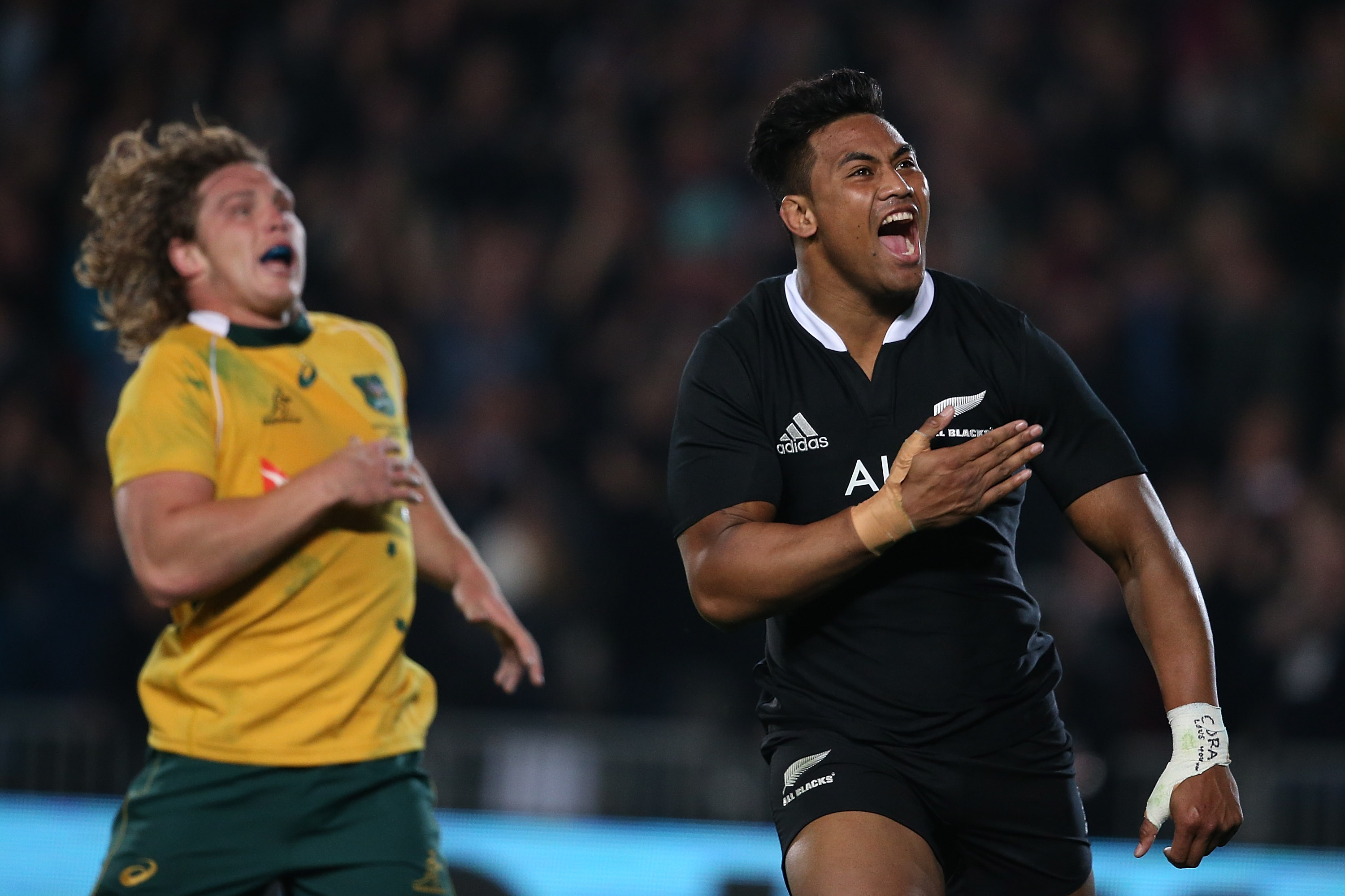 8) The All Blacks ran in 6 tries to utterly demolish the Wallabies 51-20 in 2014 at Eden Park, including stunning displays from Aaron Cruden and Julian Savea. 