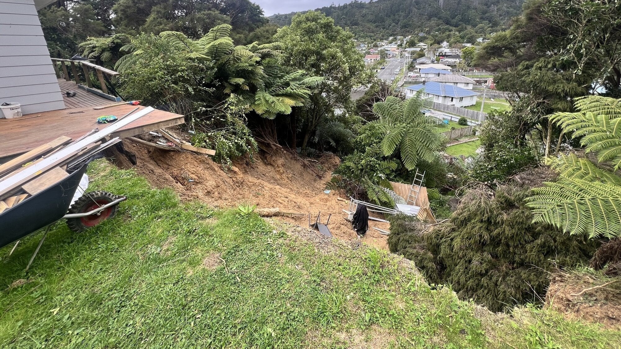'Hanging by a thread': Landslide leaves homeowner facing $300k bill