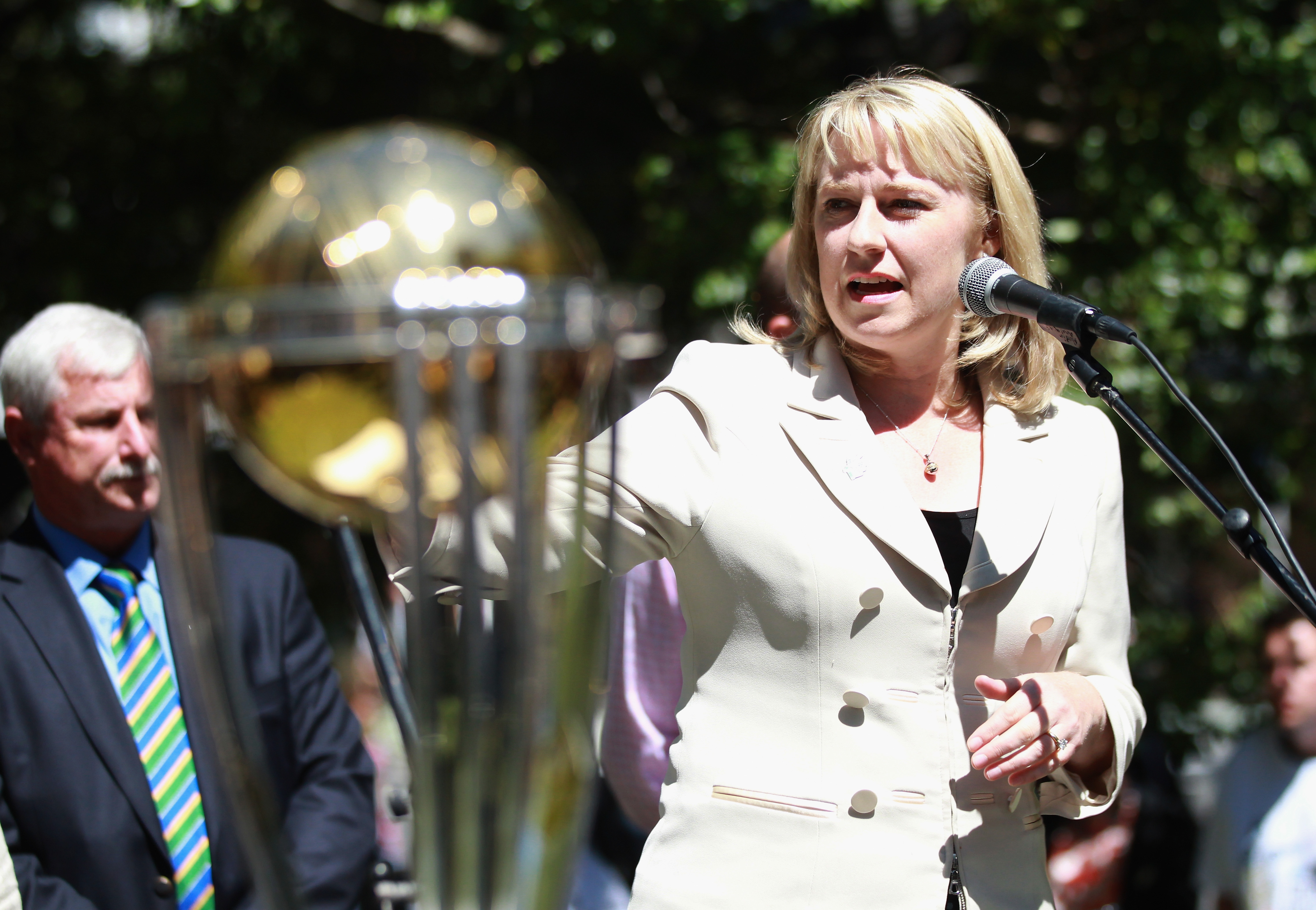 Dame Therese Walsh. Chief Operating Officer for the Rugby World Cup 2011, and Head of the Organising Committee for the 2015 Cricket World Cup, Therese Walsh was crucial in the success of both. She has also held top jobs at New Zealand Rugby and is involved at a governance level in a number of organisations outside sport. 