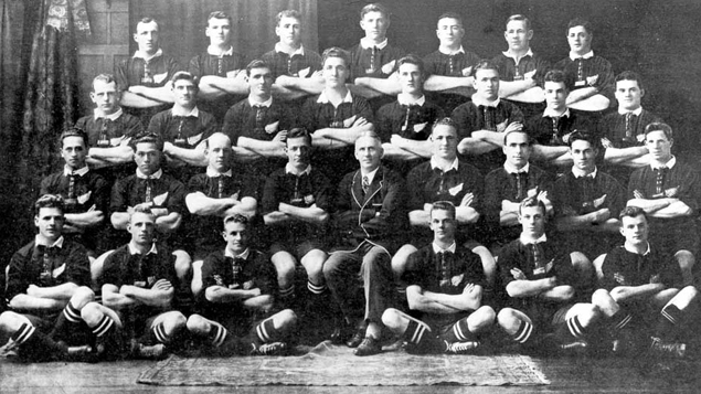 The 1924 All Blacks team (NZ History Online)