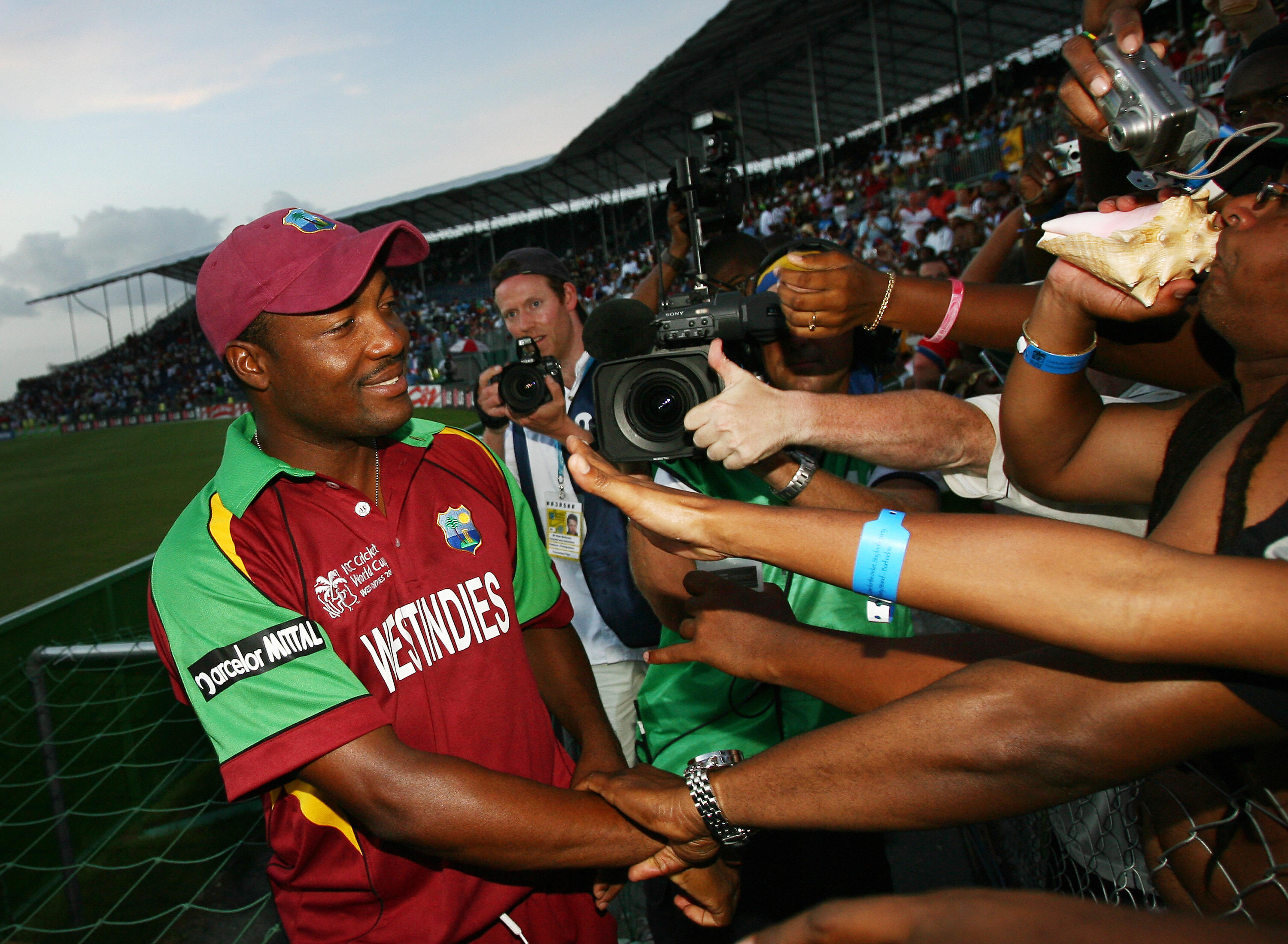 Brian Lara, a favourite of cricket fans in the West Indies and around the world, says goodbye to the crowds after his final ODI, during the 2007 Cricket World Cup. 