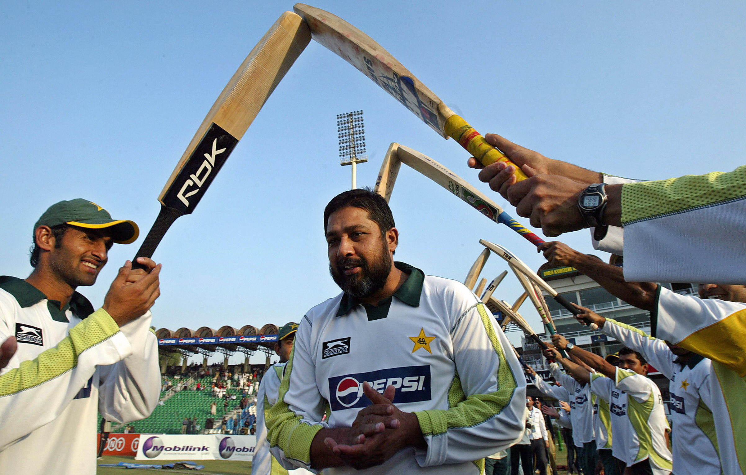 Pakistan's Inzamam ul-Haq honoured by his teammates after his retirement. ul-Haq played 499 matches for his country, and while he was controversial overseas, he was seen as a national hero within Pakistan. 