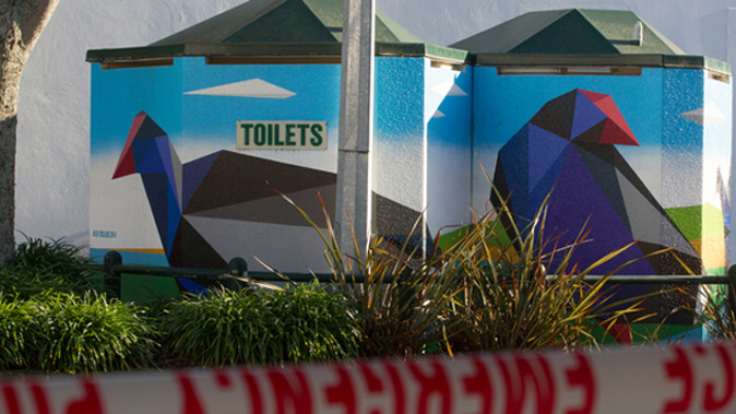 The public toilets where Jacques Donker was killed (NZ Herald) 