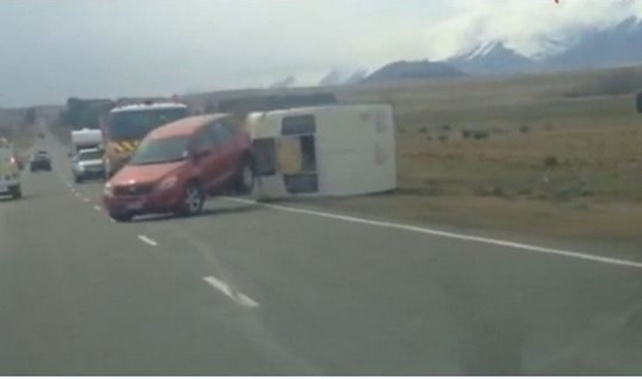 An overturned campervan (NZME.) 