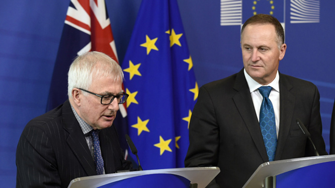 Trade Minister Tim Groser and PM John Key (Getty Images)