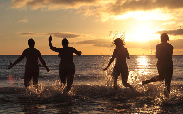 Nudists from around the globe to visit NZ