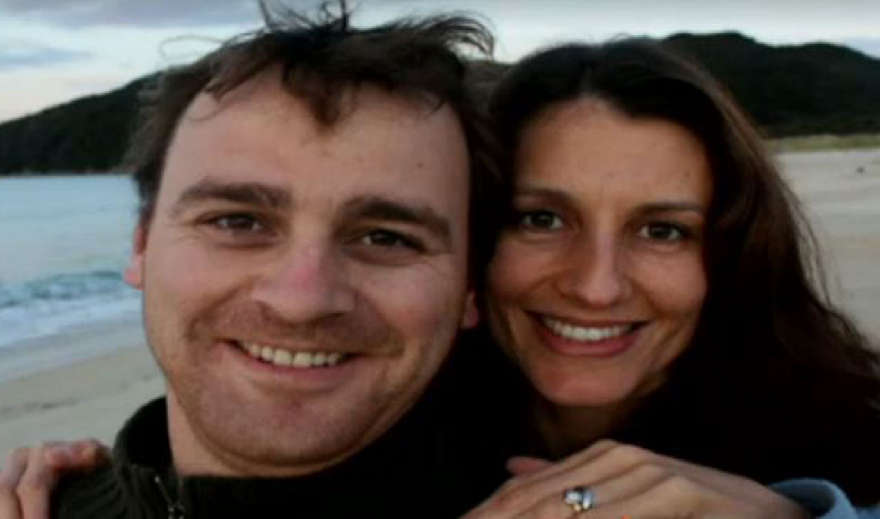 Vickers (left) with Seales (Supplied)