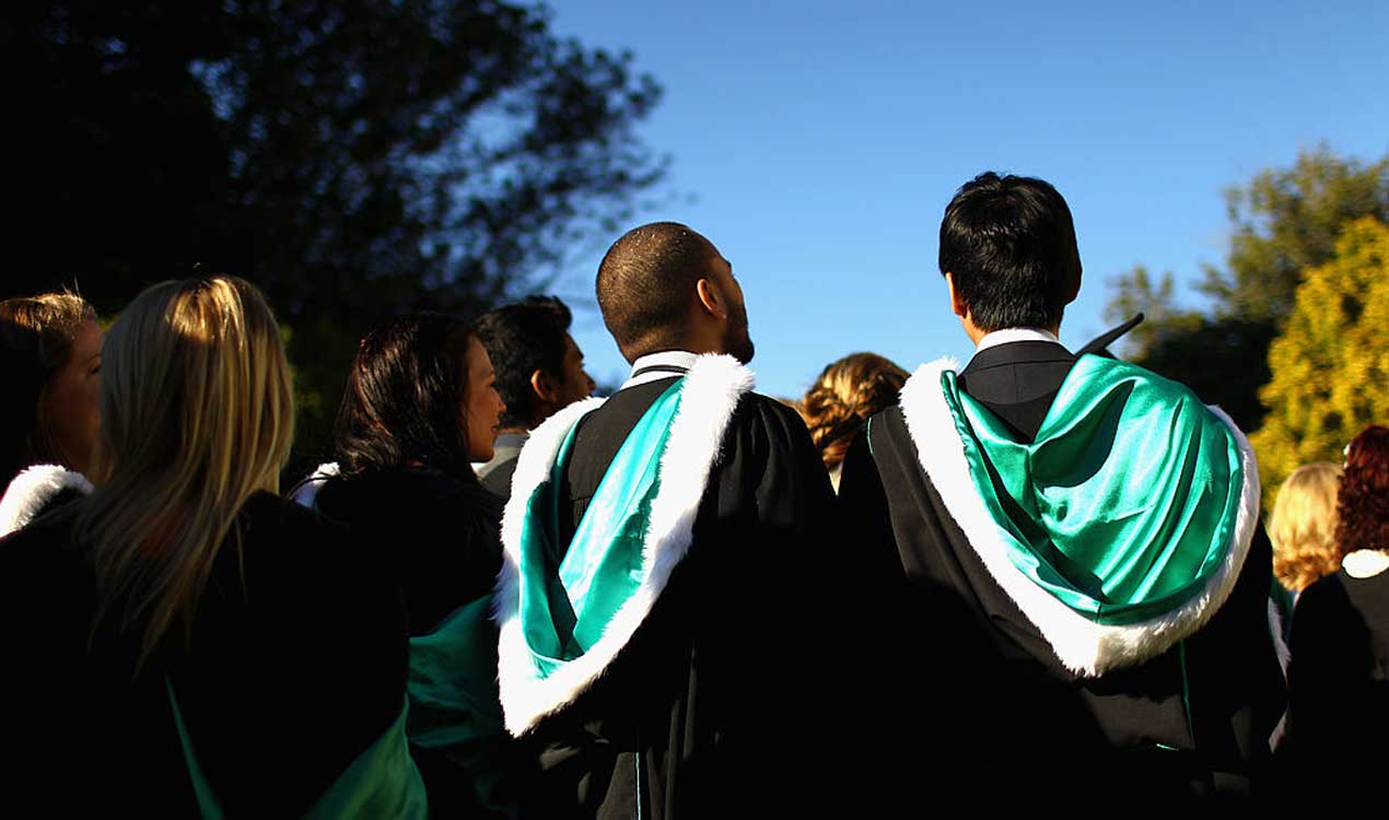 Graduates from Auckland University (Getty Images) 