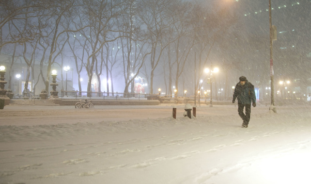 Streets in New York are covered in heavy snow (AAP/Luiz Roberto Lima).