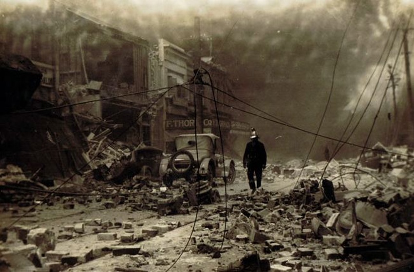 Significant damage to the centre of Napier (NZ History)