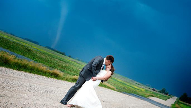PHOTOS: Tornado crashes wedding photo shoot
