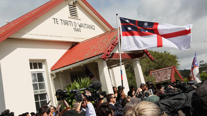 The Independent Tribes of Aotearoa flag flying at Waitangi (Getty Images) 