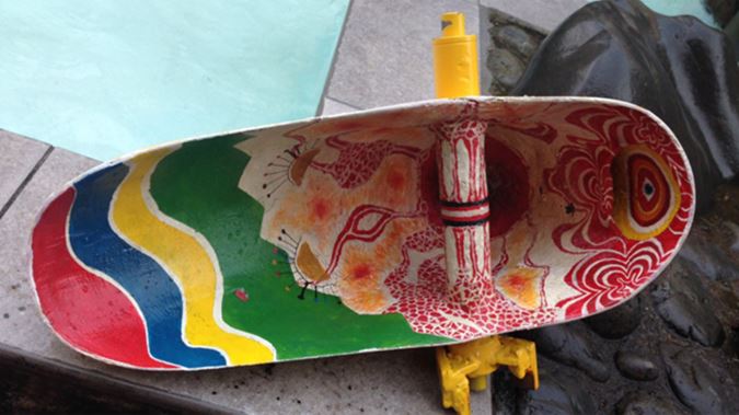 The yellow bucket that went missing last week has returned with a new artistic look (Twitter).