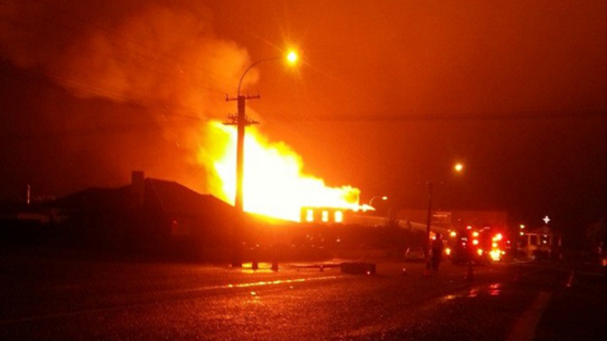 The Waimate Hotel on fire (Facebook - Karen Harrison)
