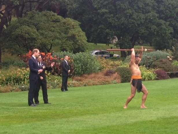A Maori warrior issues a wero to the Duke and Duchess of Cambridge (Laura McQuillan)