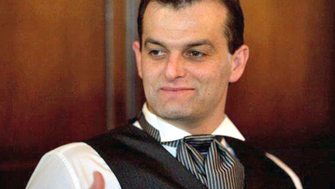 Paul Weeks' family is suing Malaysian AIrlines for damages (NZ Herald)..