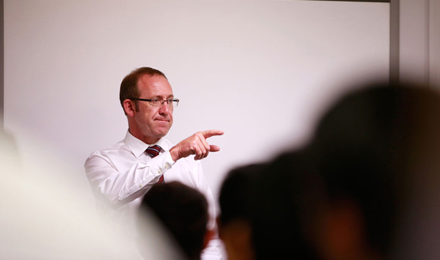 Andrew Little speaks to IT students in Auckland, February 2, 2016 (Getty Images) 