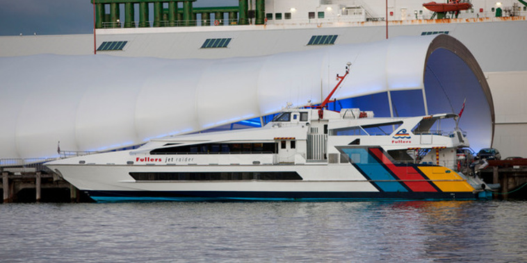 The Fullers Jet Raider Ferry was on its way from Waiheke to Auckland City when a fire broke out in its engine room (NZME).