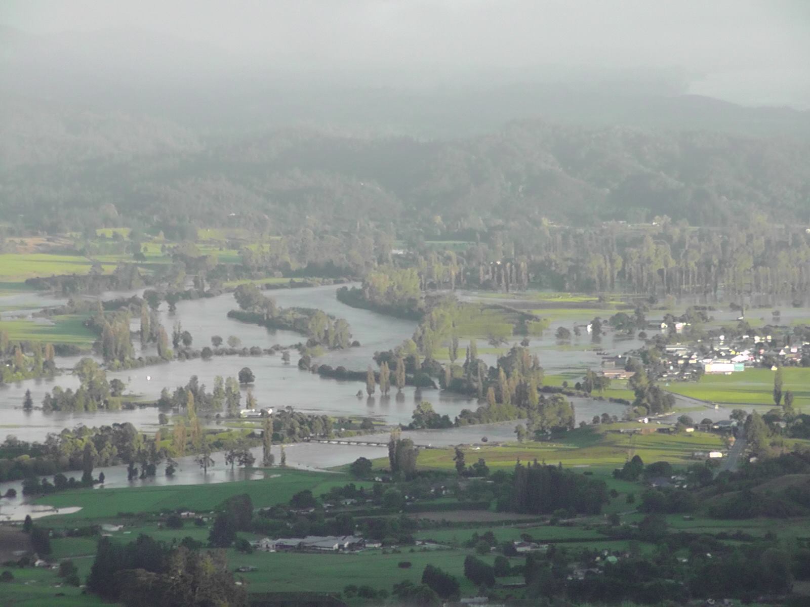 Flooding at Takaka (Sian Clement) 