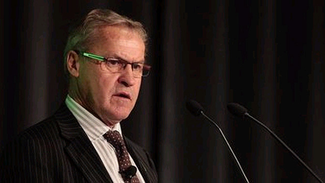 David Carter (NZH).