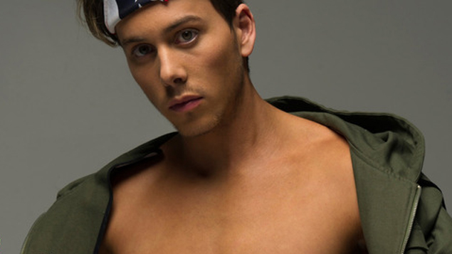 Max Key in a shoot with Remix Magazine (NZH).