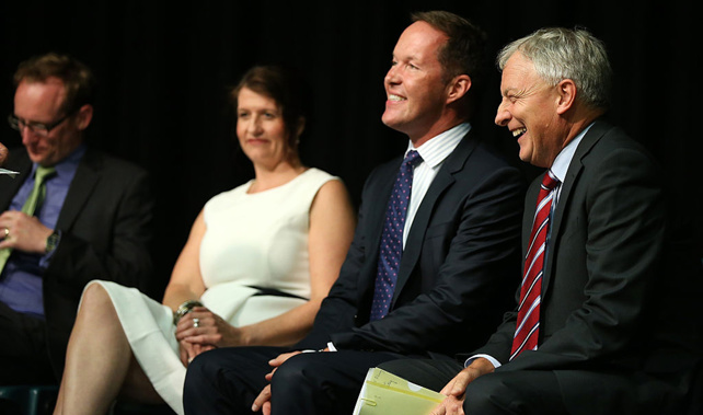 Victoria Crone (L) Mark Thomas (C) and Phil Goff in February this year (Getty Images) 