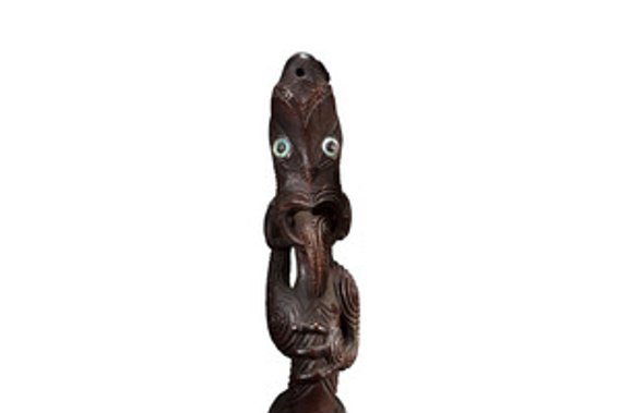 The 68cm piece, resembling a mutu kaka or parrot snare, went under the hammer at Christie's Art d'Afrique et d'Océanie sale in Paris overnight Thursday (NZ time). (NZ Herald/Supplied)