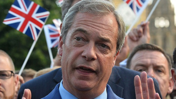Nigel Farage announces political comeback