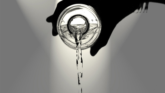 Ashburton's mayor says commercial issues, rather than public pressure, resulted in the cancellation of a controversial water bottling proposal (Stockxchng)