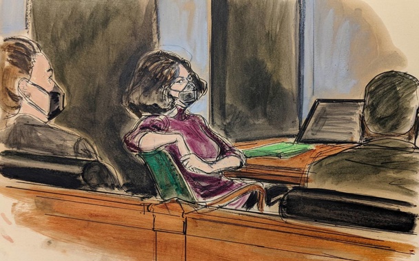 In this courtroom sketch, Ghislaine Maxwell, centre, sits in the courtroom during a discussion about a note from the jury. (Photo / AP)