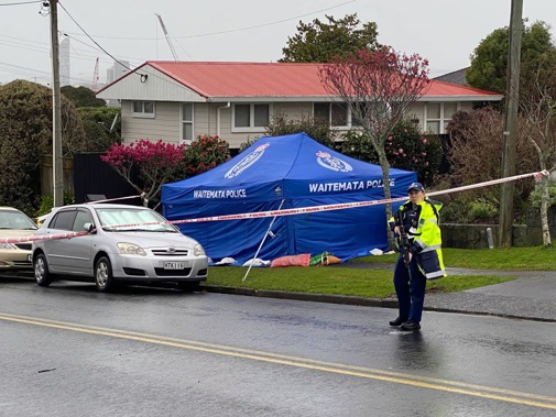 Police at the scene of Kevin Hay's death on Ocean View Rd, Hillcrest, in August 2022. Photo / Ben Leahy